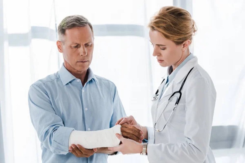 Car Accident & Whiplash Treatment 1 Car Accident Whiplash Treatment 1